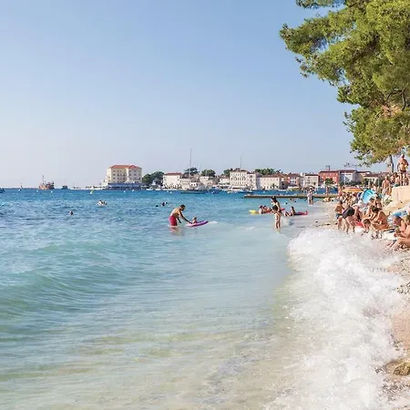 Two-bedroom In Apartament Poreč